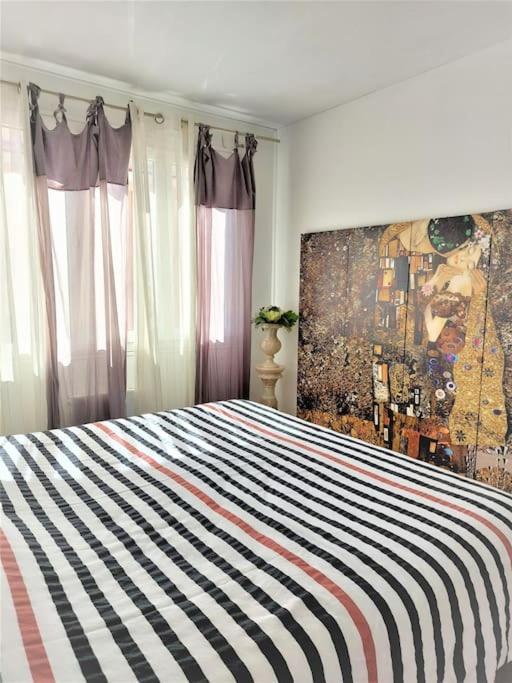 Iafrate-Oksoleil Apartment วีลล์ฟรองซ์-ซูร์-แมร์ ภายนอก รูปภาพ